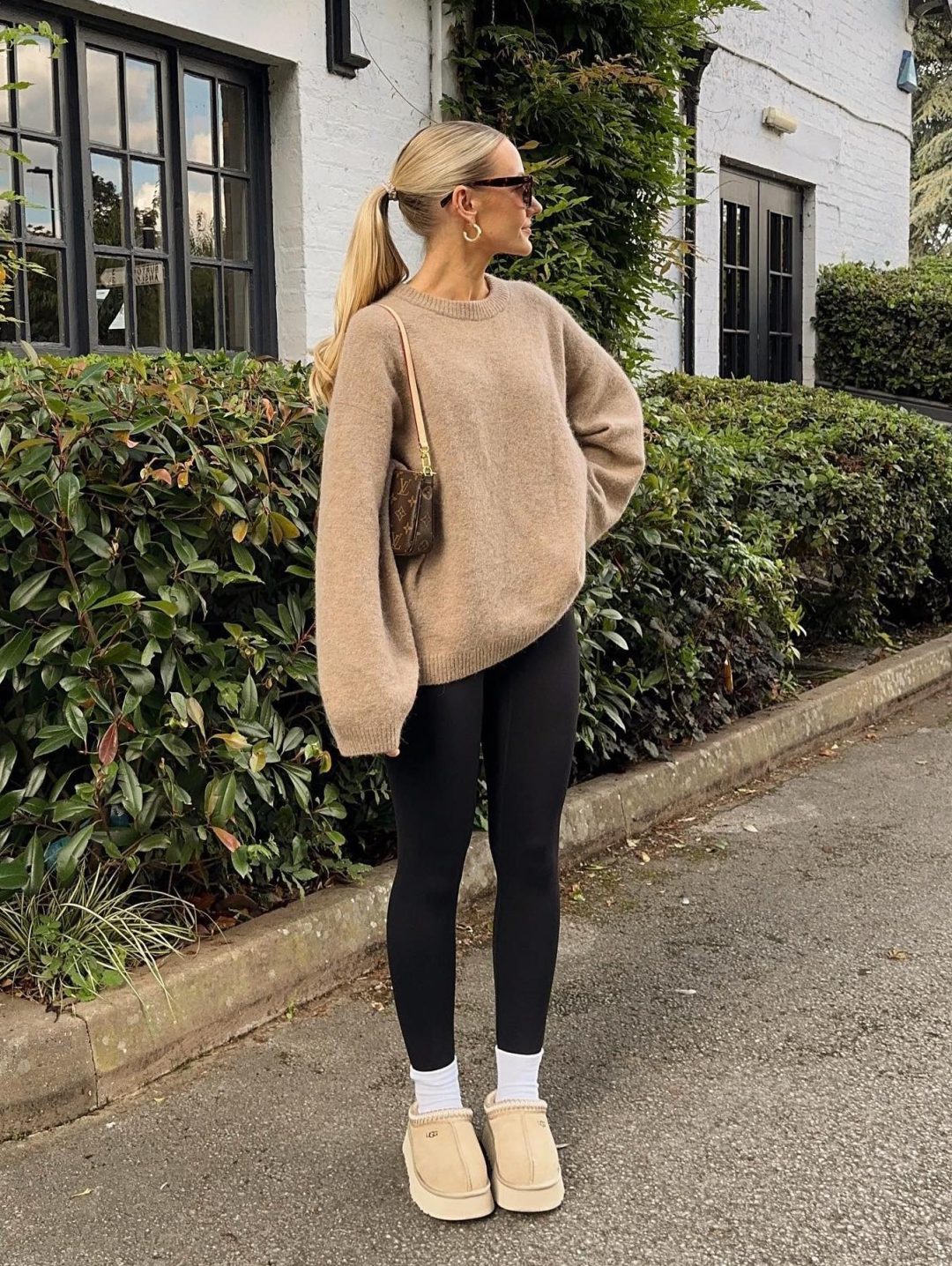 Oversized sweater with leggings and loafers