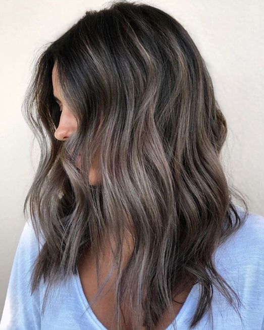 Textured waves with ash brown shade