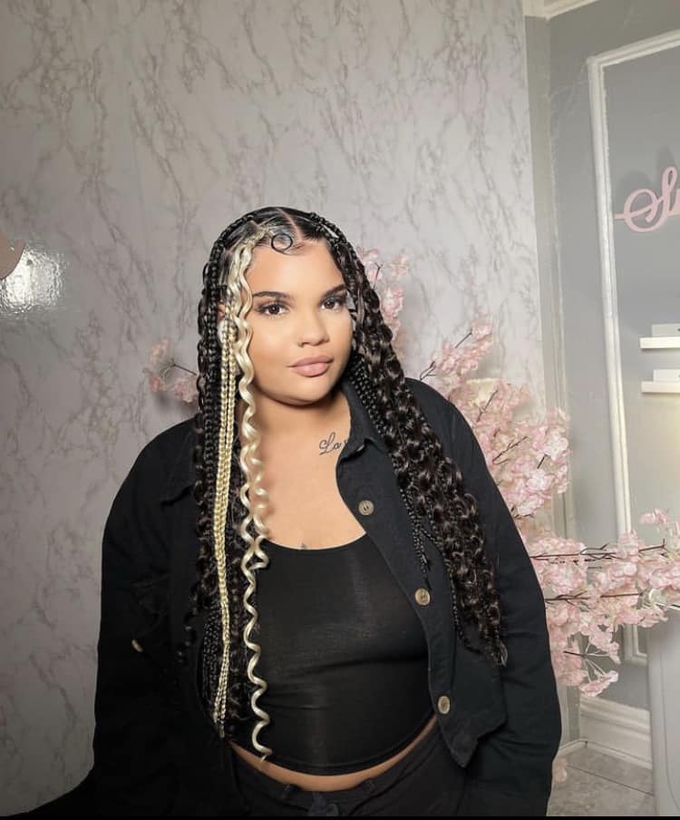 Two-tone box braids with curly ends