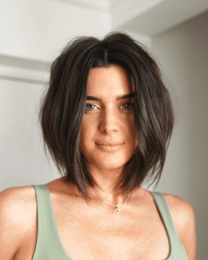 Chic textured bob haircut with waves