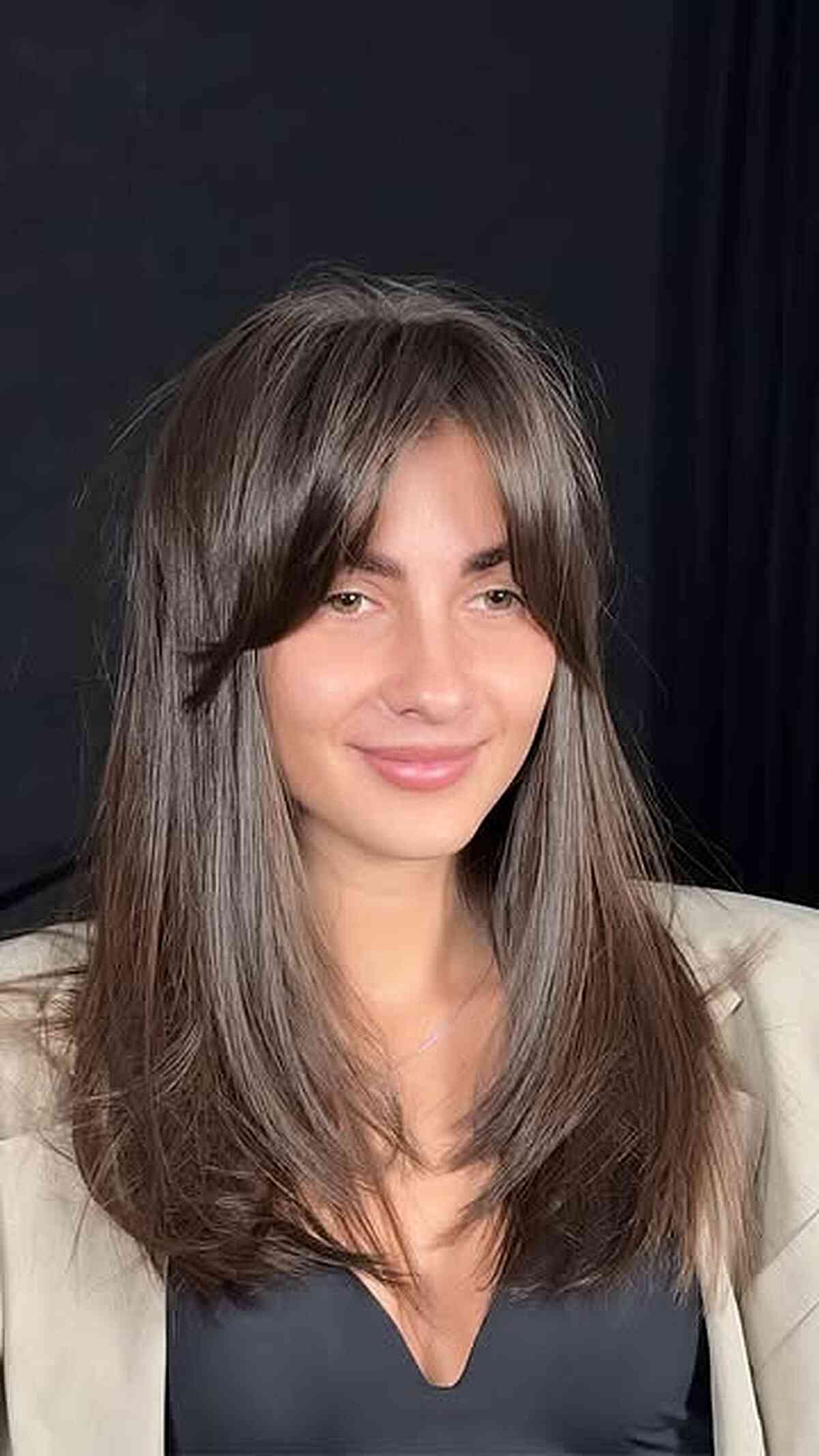 Sleek straight layers with subtle volume