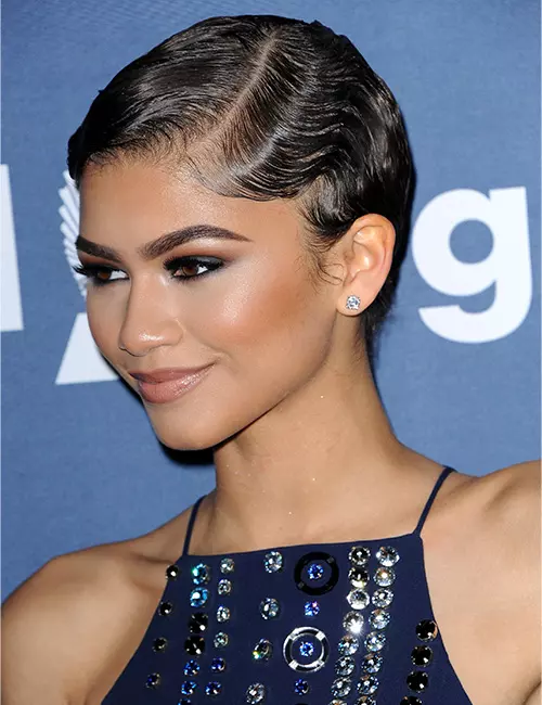 Sleek finger waves with a vintage vibe