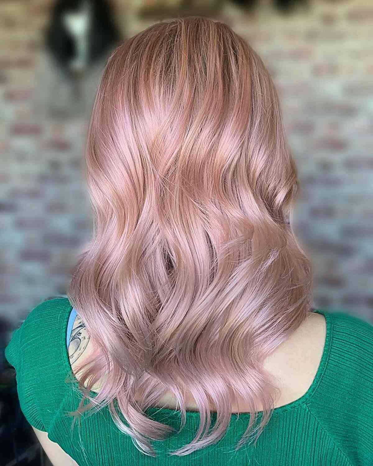 Subdued pink waves with natural texture