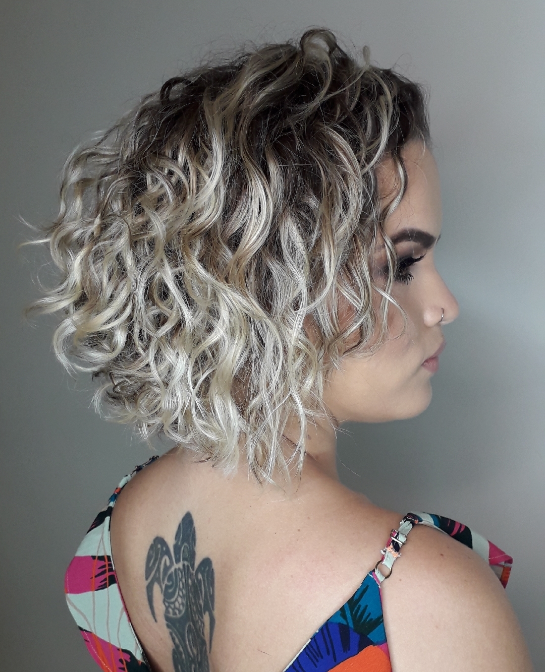 Blonde curly bob, edgy and textured