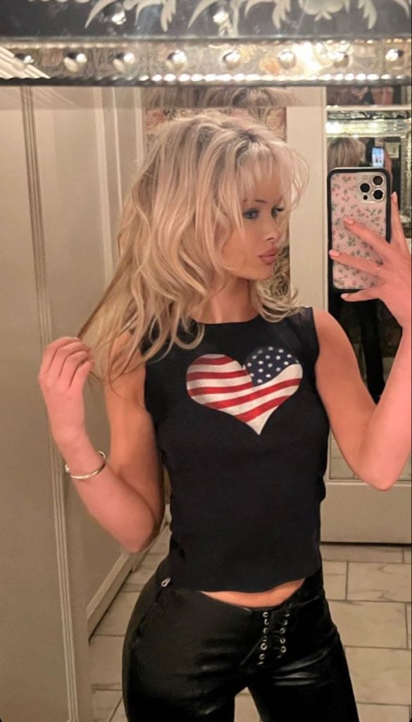 Playful blonde with layered waves, youthful hair style, dynamic volume