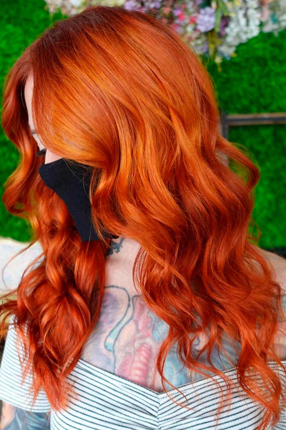 Elegant waves, subtle highlights, spring hair inspiration