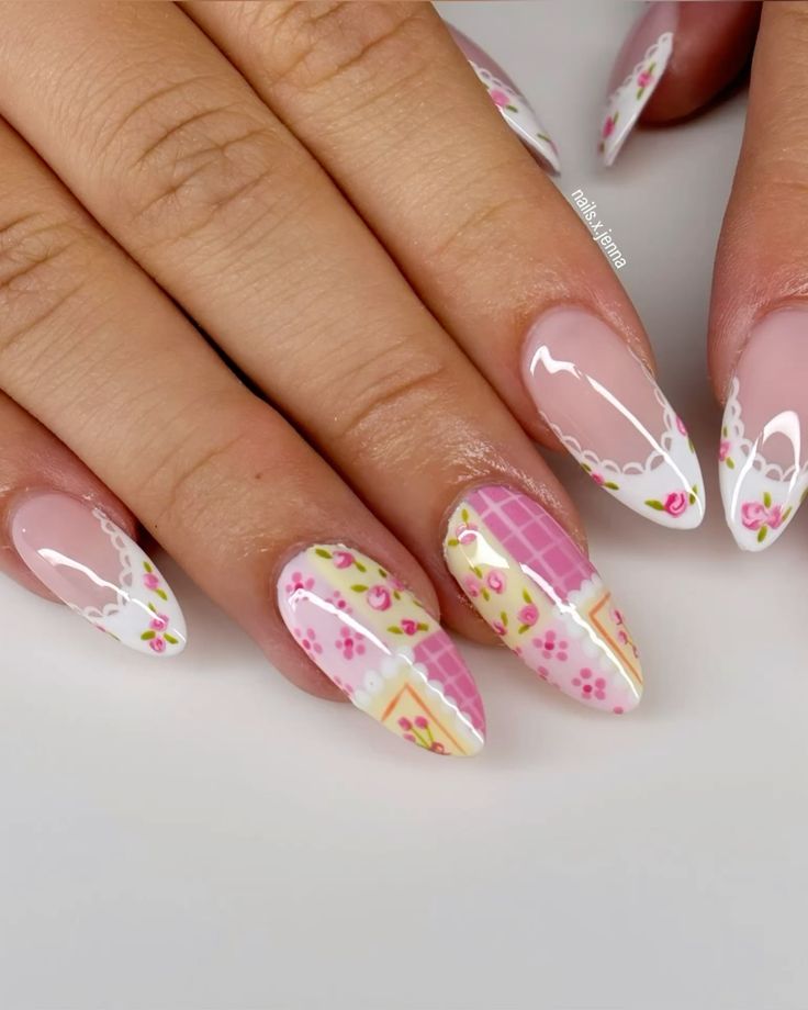 Vintage floral patchwork nails
