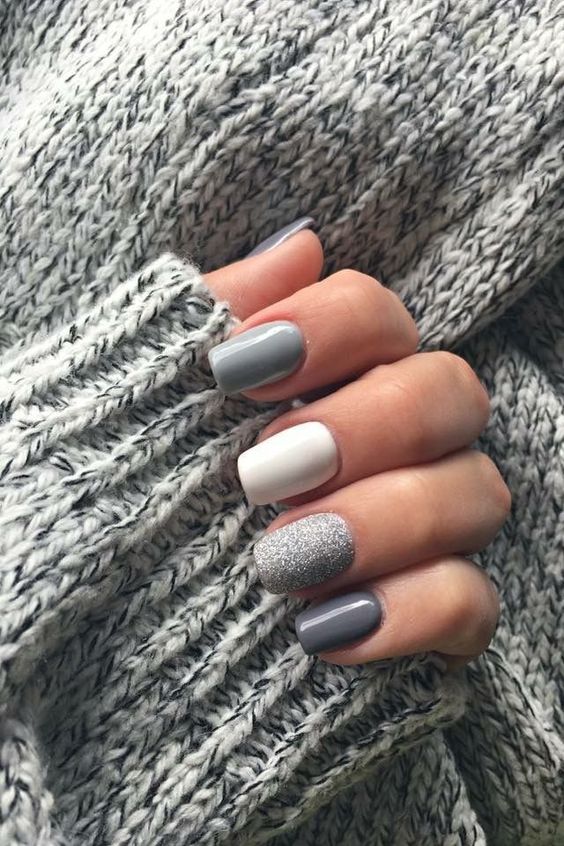 Gray gradient nails with a chic cozy vibe.