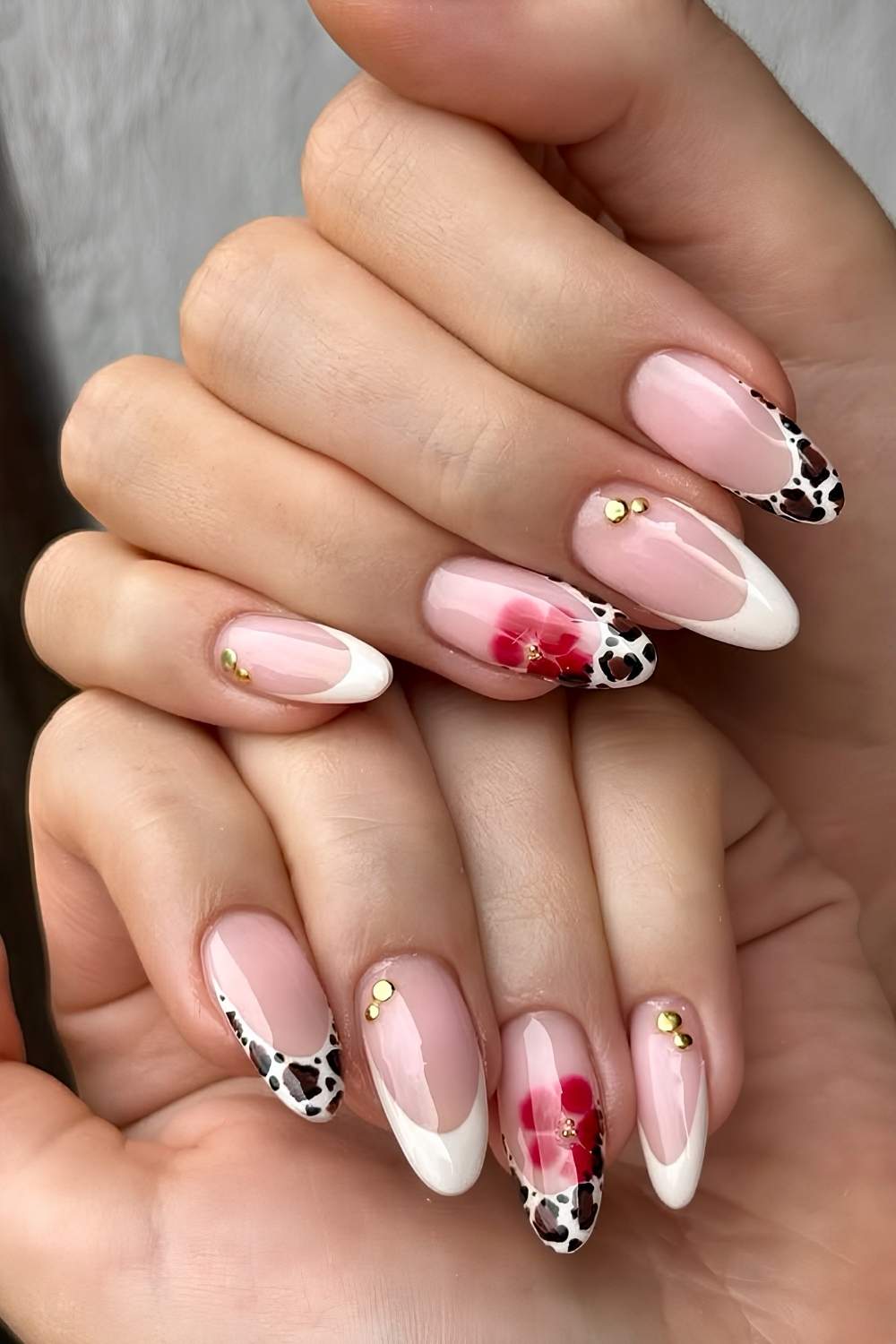 Floral and leopard nails, creative manicure, Pinterest inspiration
