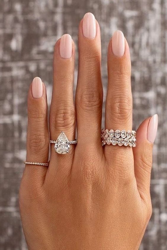Timeless nude nails, square shape, classic elegance.