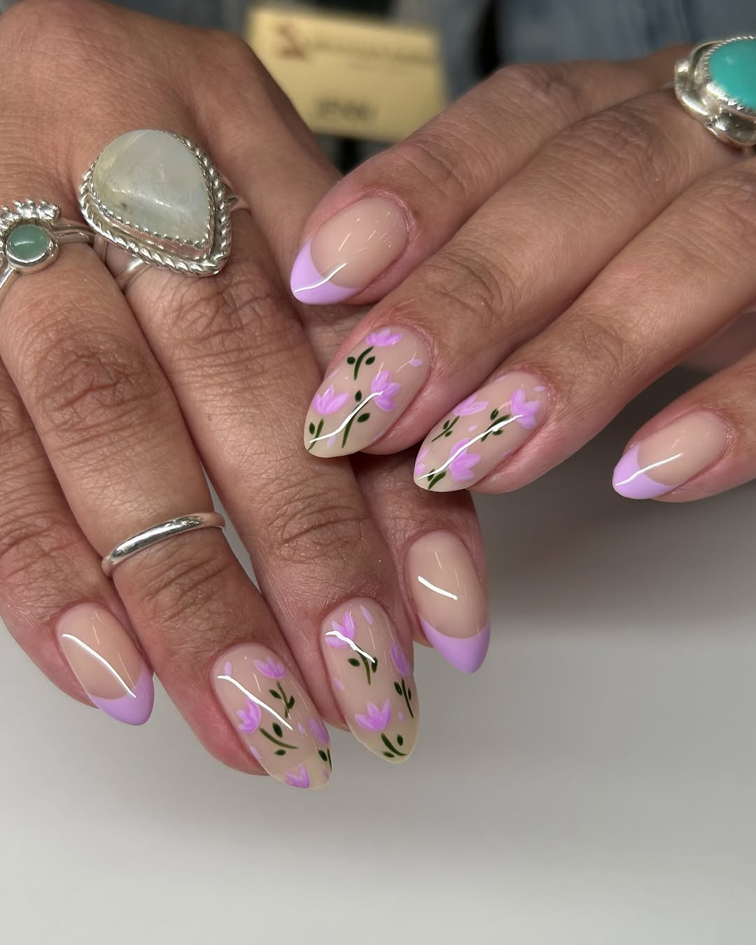 Lavender bloom nails with almond shape and floral details