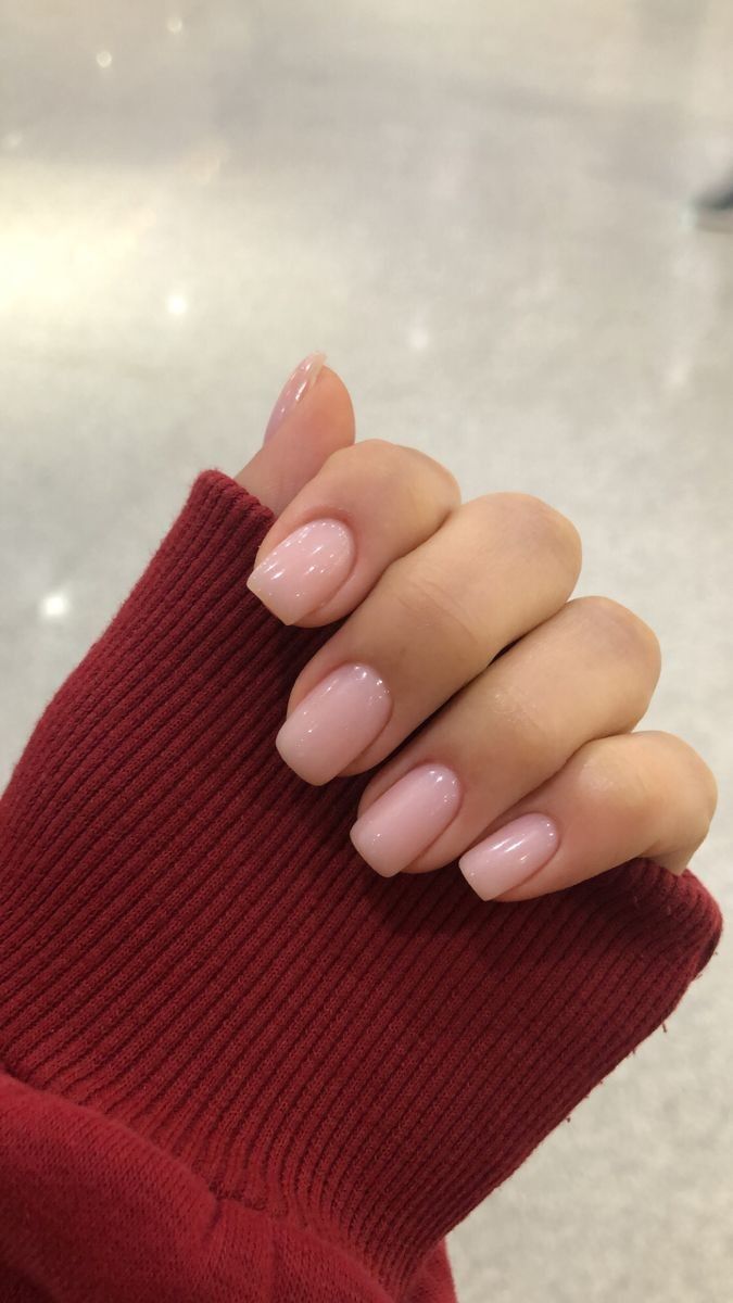 Soft pink nails, understated and elegant simplicity.