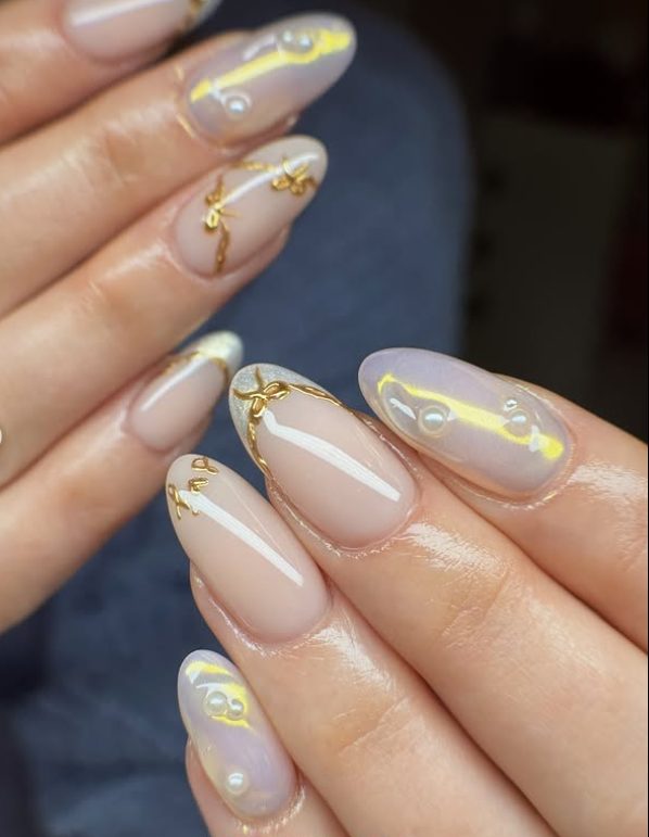 Golden leaf nail art, elegant and modern